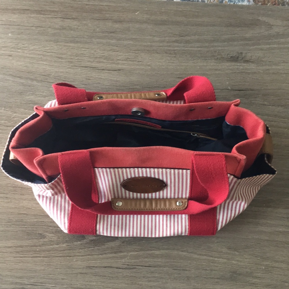 Vintage Tommy Hilfiger purse - Picture 3 of 8